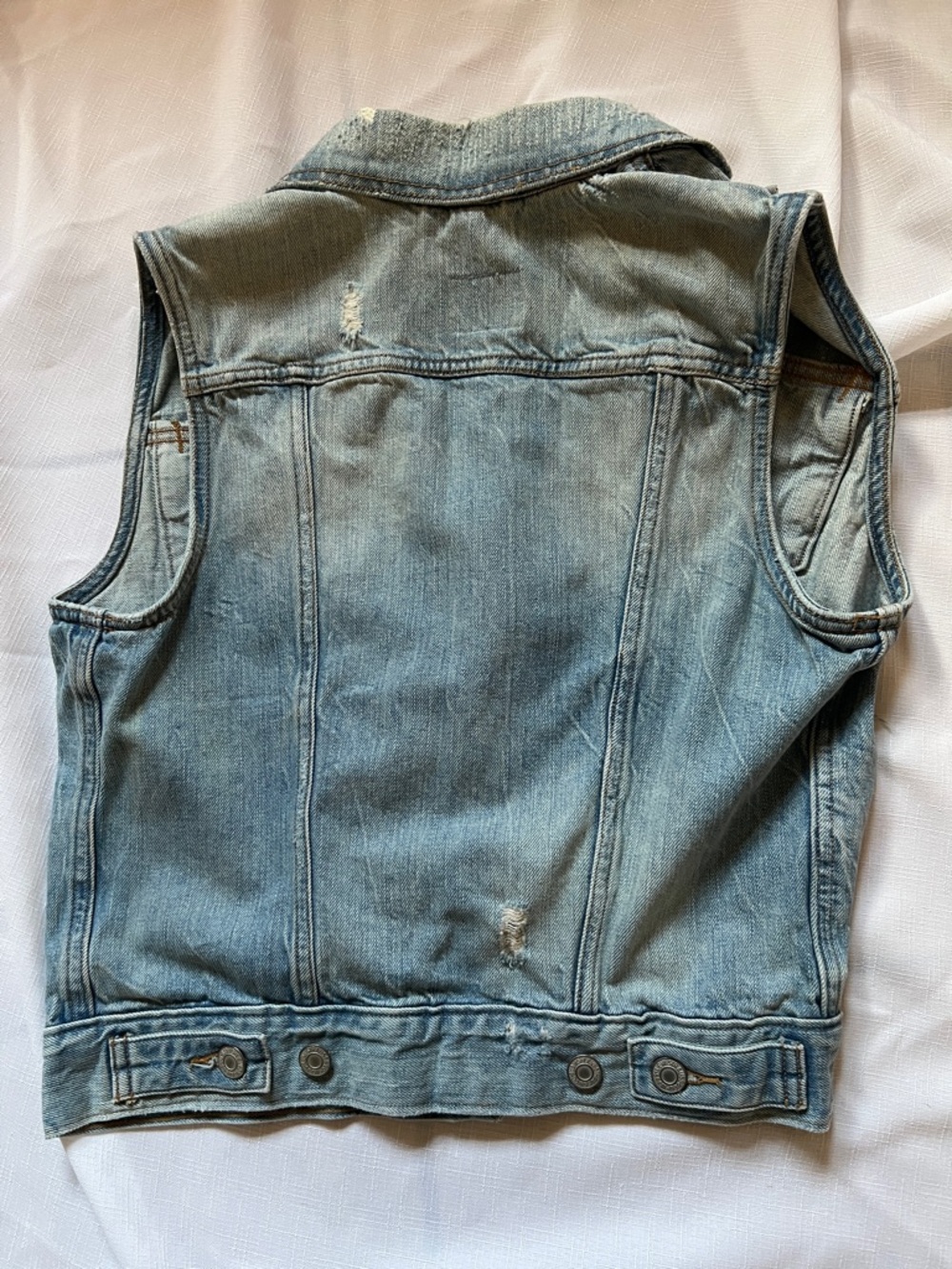 Levi's Light Blue Distressed Denim Vest - Picture 2 of 4